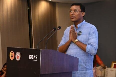 Why Astrologer Shree Somok Is Becoming a Trusted Name in Indian and Global Astrology